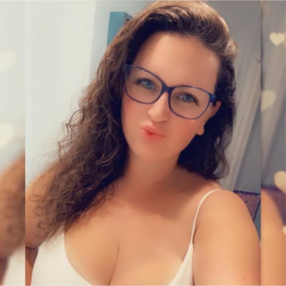 Meet your Posher, Samantha - Picture 1 of 1